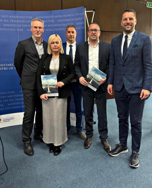 Potpisnici ugovora s ministarstvom